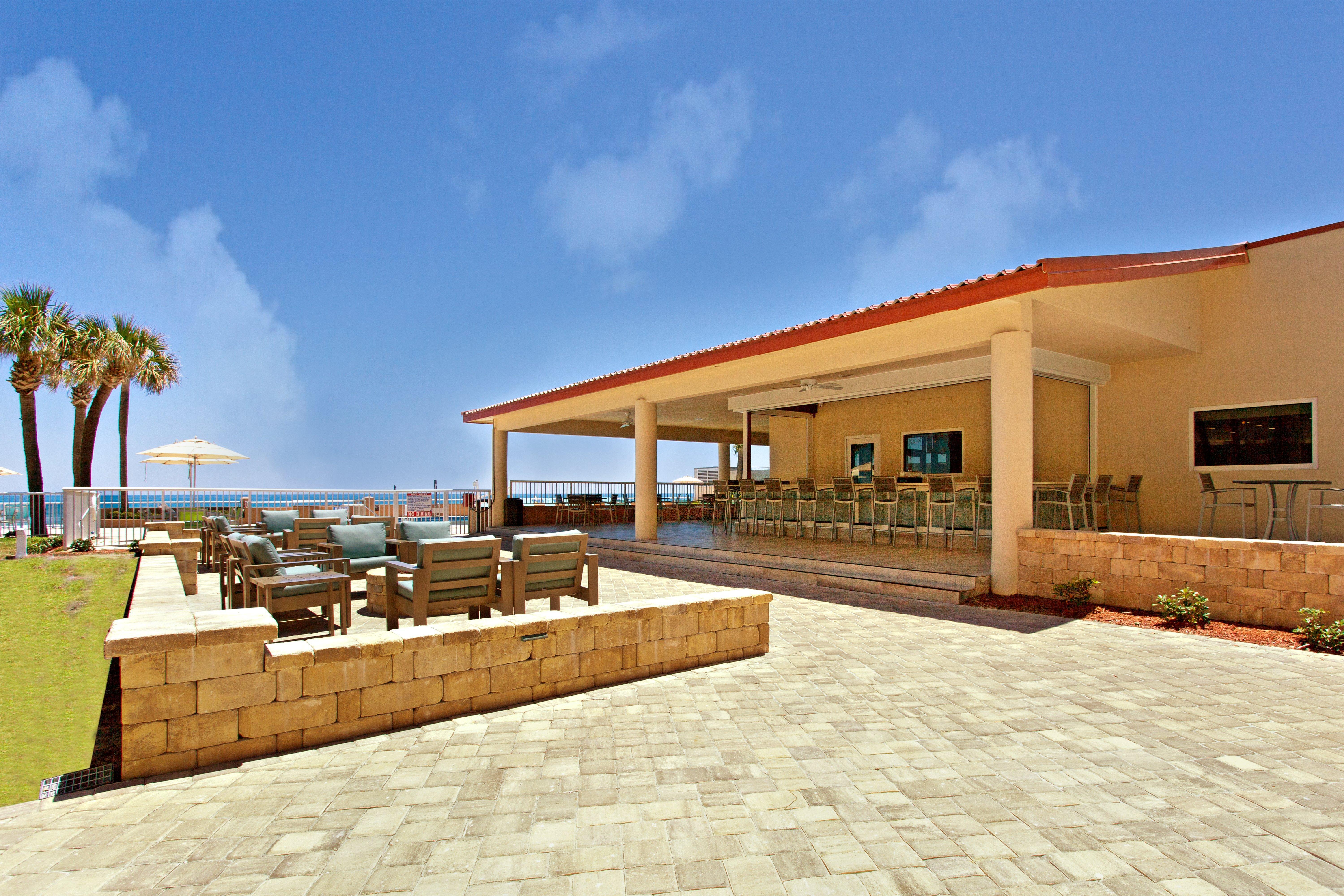 Holiday Inn Hotel & Suites Daytona Beach On The Ocean By Ihg Exterior photo